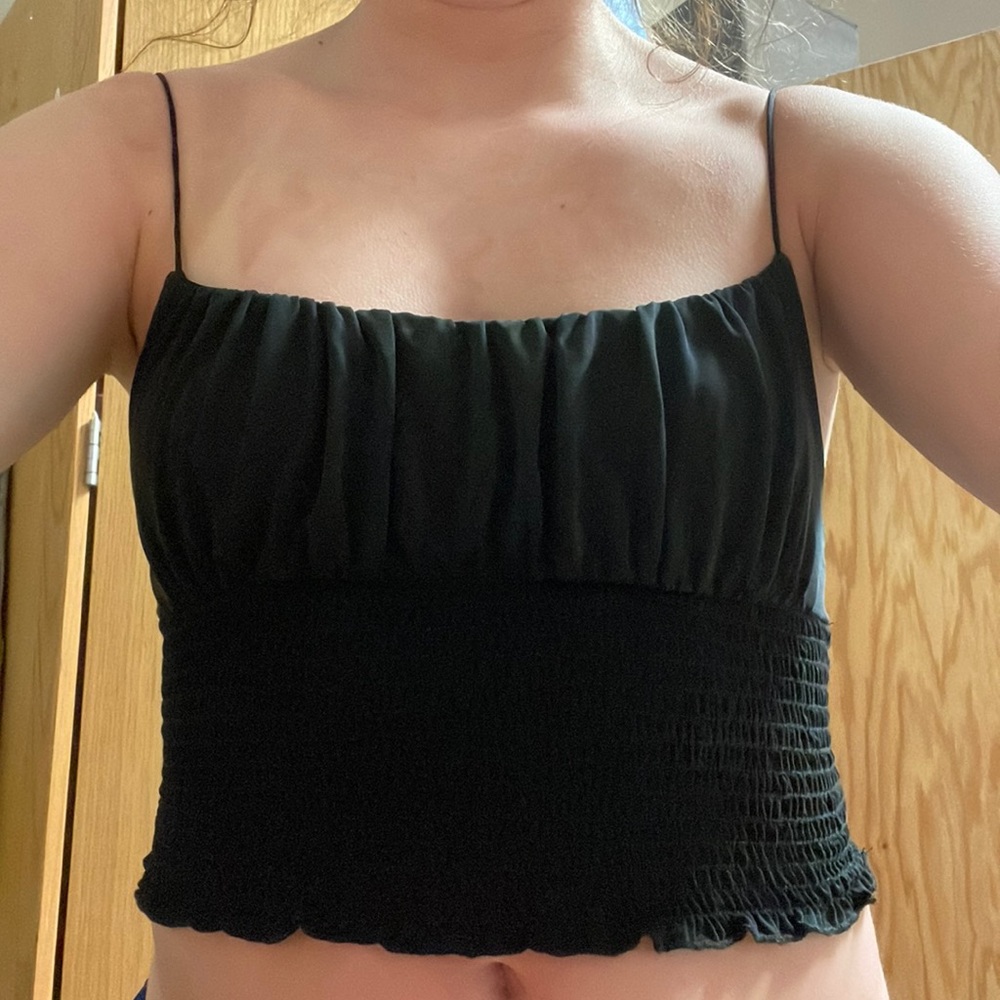 Black small tank top